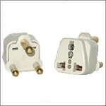 VP 110 - UNIVERSAL ADAPTER FOR S. AFRICA - CONVERTS PLUGS FROM ANY COUNTRY TO S.AFRICAN OUTLET