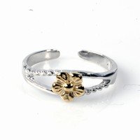 Sterling Silver Two Tone Fashion Toe Ring - Flower - 4.5mm Band Width