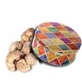1 and 1 2 lb Bavarian Style Cinnamon Roasted Cashews Tin - Diamonds by Catoctin Kettle Korn