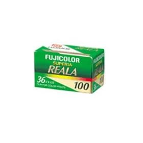 Fujifilm Superia Reala 100 PRO 135-36 CN SUPERIA REALA 100 135-36 Film