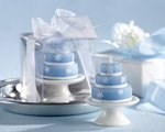 Icing on the Cake? Winter Wedding-Cake Candle (Set of 4) Favors