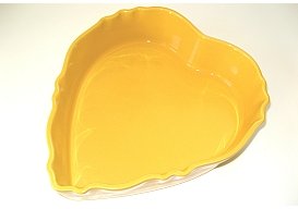 Ceramic heart baking dish