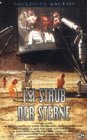 Review   / Im Staub der Sterne