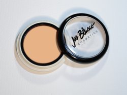 Joe Blasco High-pigment Cream Base UltraBase Alabaster (UltraBase Olive Collection Alabaster)