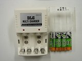 充電式電池驚きの性能&安さ！！でDLG社ニッケル水素充電池単3（１８００ｍAh）　4本と充電器のセット！！の画像