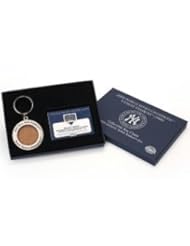 Collectibles: New York Yankees 2009 World Series Champions Keychain w/ Yankee Stadium Game-used Dirt Capsule - Steiner Sports