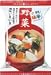 マルコメ味噌汁 料亭の味 ( 野菜 ): かぼちゃ・キャベツ・にんじん・長ねぎ・小松菜・わかめの組み合わせ。5種類の野菜を使用したヘルシーなおみそ汁です。ざく切りの野菜がたっぷり入ったボリュームたっぷりです