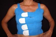 Reusable Non-Adhesive Small Breast Dressing Holder