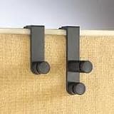 ELD24418 HOOK,COAT,PANEL,2HKS,GPH