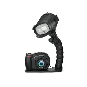 Click here to buy SeaLife DC1400 Pro 14MP Digital Underwater Camera & Strobe System by SeaLife.