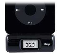 Electronics: Griffin 9781 TRP30BK iTrip FM Transmitter with Dock Connector for iPod  Black 