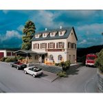 H0 PI 'Krone' country inn kit
