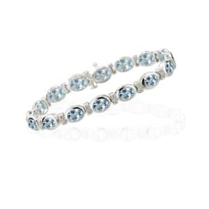 0.32 Ct Diamond and 12.00 Cts Aquamarine Bracelet in 14K White Gold by