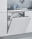 Whirlpool ADG 7560 White Dishwasher