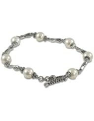 7.5" 8-8.5mm Sterling silver oxidized freshwater cultured pearl bracelet.