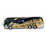 Green Bay Packers 2004 NFL Limited Edition Die-Cast 1:80 Motorcoach Collectible