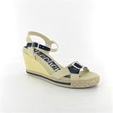 \"Skechers