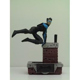 Nightwing Mini Statue by DC Comics