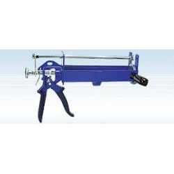 Wellmade Tool 4030 Dual Cartridge Caulking Gun - Hand Operated - 750 ml capacity by Wellmade Tool