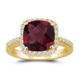 0.23 Cts Diamond and 1.20 Cts Garnet Ring in 14K Yellow Gold