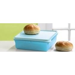 Tupperware Snack N Stor Container by Tupperware