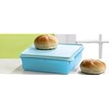 Tupperware Snack N Stor Container