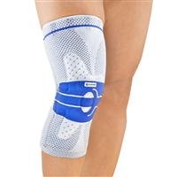 Bauerfeind GenuTrain Right A3 Knee Support (Titanium, 5)