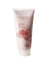 Bath & Body Works Sweet Pea Daily High Lather Scrub