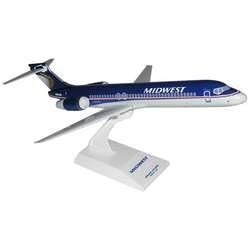Skymarks Midwest Express Airlines B717