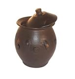 Laarsen C021243 Pomaireware Garlic Holder With Lid - 6 Inch H X 5.5 Inch Di ....