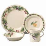 Pfaltzgraff Jamberry 16-Piece Dinnerware Set, Service for 4