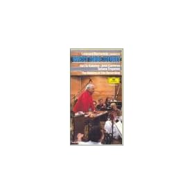 Leonard Bernstein Conducts West Side Story: The Making of the Recording [VHS]