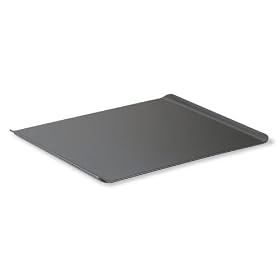 Calphalon Classic Bakeware 12-by-14-Inch Nonstick Medium Insulated Cookie Sheet by Calphalon