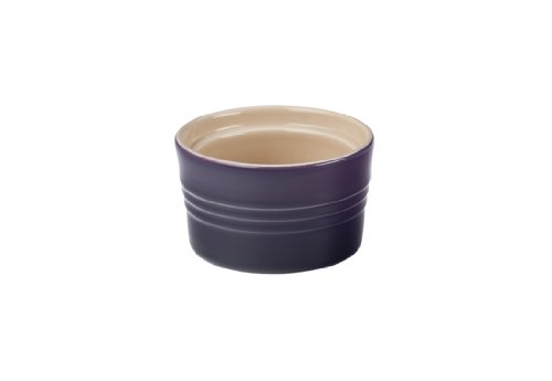 le creuset stoneware 7-ounce stackable ramekin, cassis