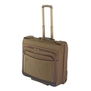 Travelpro Crew 7 Traditional Rolling Garment Bag, Chestnut