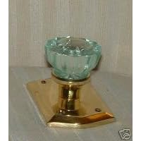 Click here to buy GREEN Crystal Glass Passage Knob Set by Rousso's Reproduction.