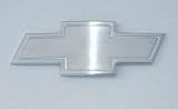 CHEVY TRAILBLAZER 02-05 BOW TIE WITH OUTLINE AND SATIN FINISH