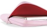 Review Dicota  / The Perfect Skin Pink 15.4 is a Slip/Sleeve design, made from Nylon, suitable for notebooks up to 15.4
