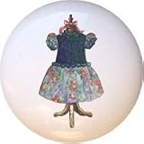 Vintage-look Country Dress Drawer Pull Knob