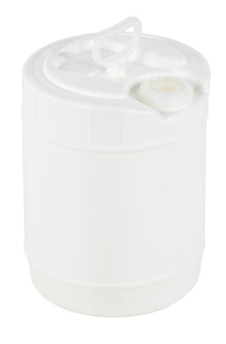 Vestil PAIL-C-5-W Plastic Closed Head Pail with Handle, 5 gallon Capacity, White