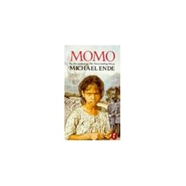 Momo (Puffin Books)