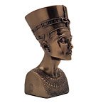 Egyptian Nefertiti Bust Statue / Figurine, 4 ?