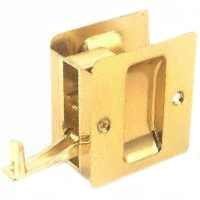 WEISER LOCK 1031 5 V NOTCH PRIVACY POCKET DOOR LOCKSET - ANTIQUE BRASS