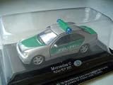 Review Universal Hobbies  / 1:43rd SCALE MERCEDES C320 CDI POLICE GERMANY