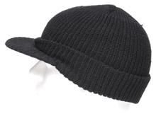 Jeepcap wollig warme Trendmütze mit Schild. Farbe: Schwarz