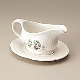 Pfaltzgraff Grapevine Gravy Boat w Saucer