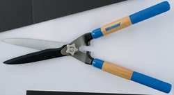 Westward 2ZB49 Hedge Shear, 10 In Blade, Wood Handle