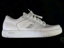 Iverson, Allen Autographed/Hand Signed Pair Reebok shoes size 10.5