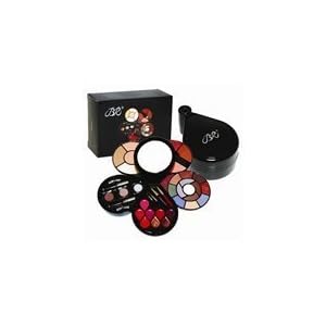 The best-rated all-in-one Teen Makeup Kit on Amazon!
