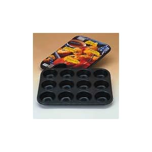 Kaiser Bakeware 12-Cup Muffin Pan by Kaiser